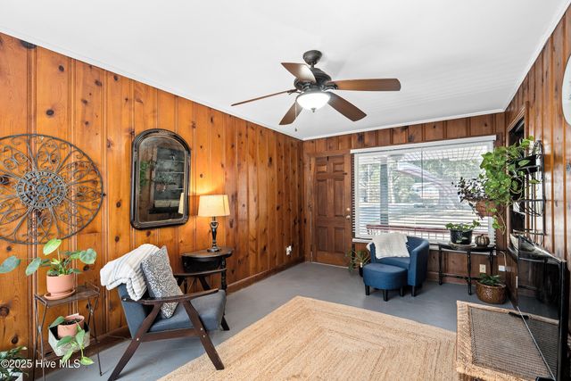 806 Midland Drive, Wilmington, NC 28412