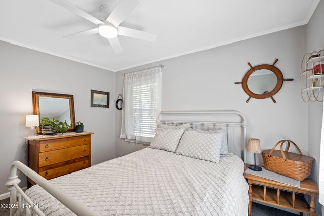 806 Midland Drive, Wilmington, NC 28412