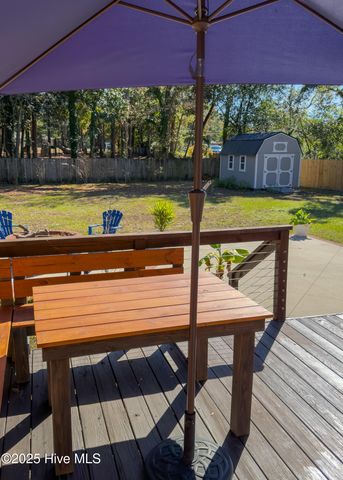 806 Midland Drive, Wilmington, NC 28412