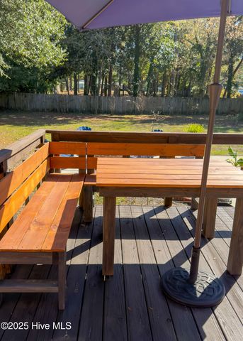 806 Midland Drive, Wilmington, NC 28412