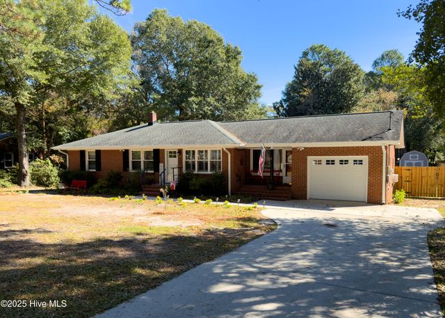 806 Midland Drive, Wilmington, NC 28412