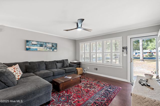 806 Midland Drive, Wilmington, NC 28412