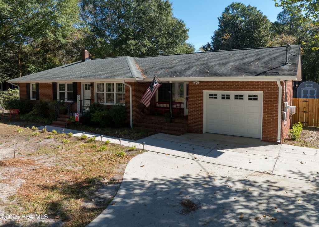 806 Midland Drive, Wilmington, NC 28412