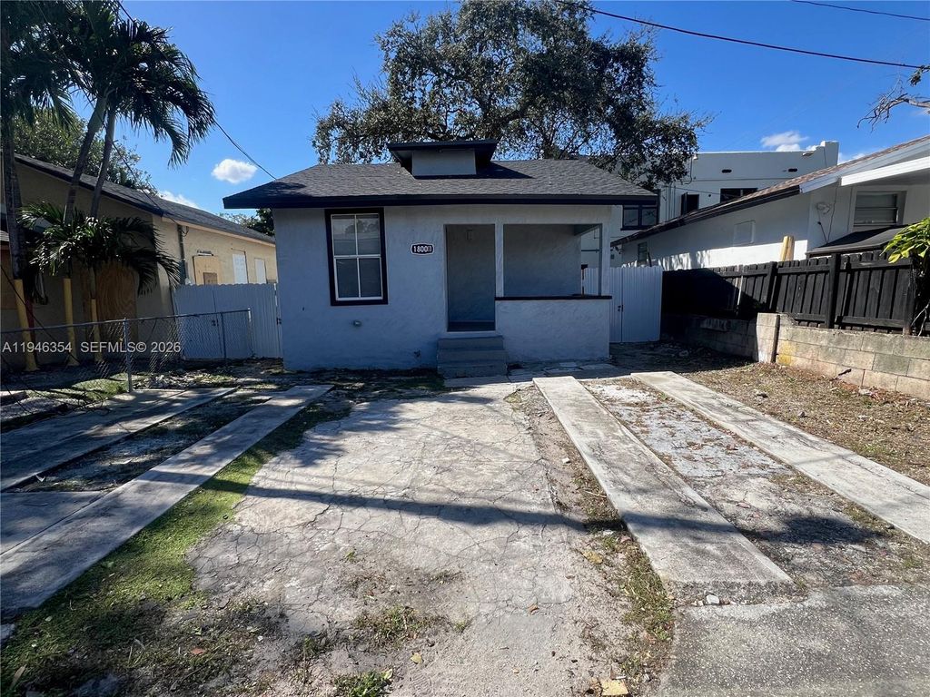 1800 SW 3rd St B, Miami, FL 33135