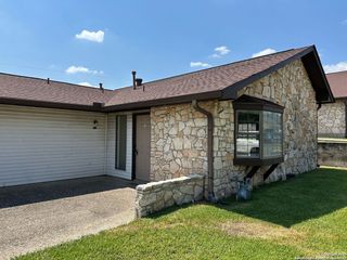 603 Oak Park Dr Unit 603, Boerne, TX 78006