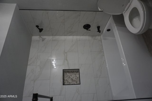 5607 N 73RD Avenue, Glendale, AZ 85303