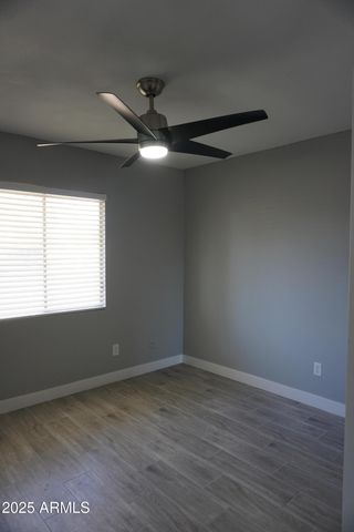 5607 N 73RD Avenue, Glendale, AZ 85303