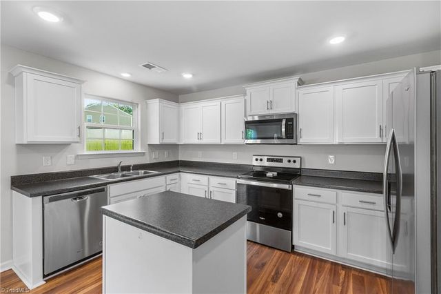 2044 Longshadow Street, Rural Hall, NC 27045