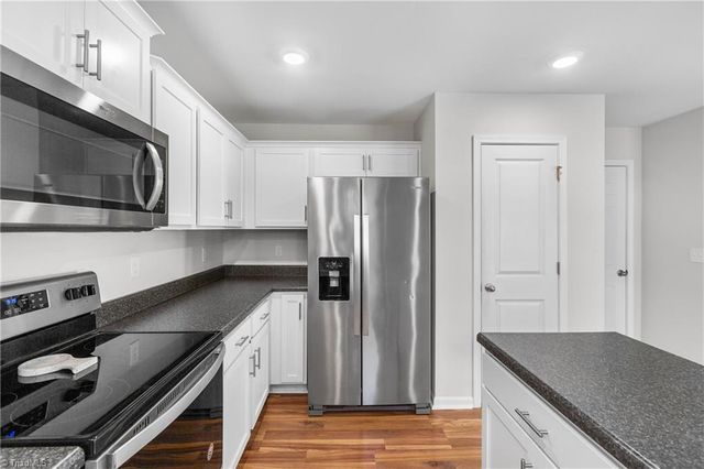 2044 Longshadow Street, Rural Hall, NC 27045