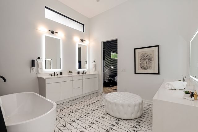 3918B Caylor Dr, Nashville, TN 37215