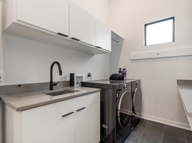 3918B Caylor Dr, Nashville, TN 37215