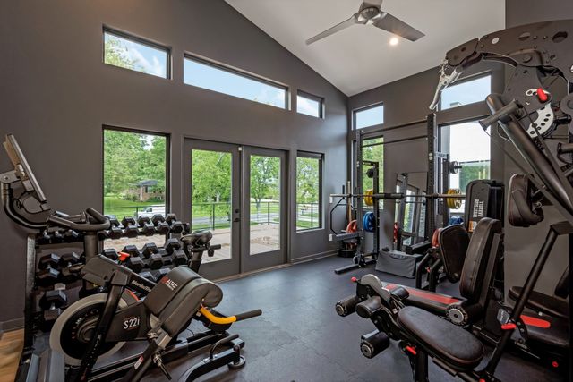 3918B Caylor Dr, Nashville, TN 37215