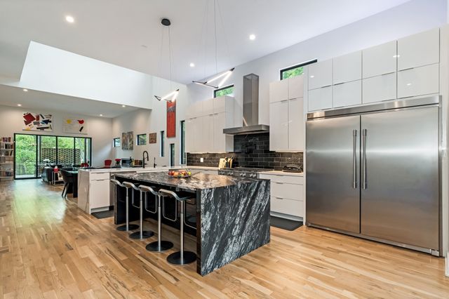 3918B Caylor Dr, Nashville, TN 37215