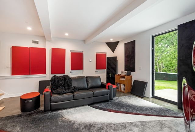 3918B Caylor Dr, Nashville, TN 37215