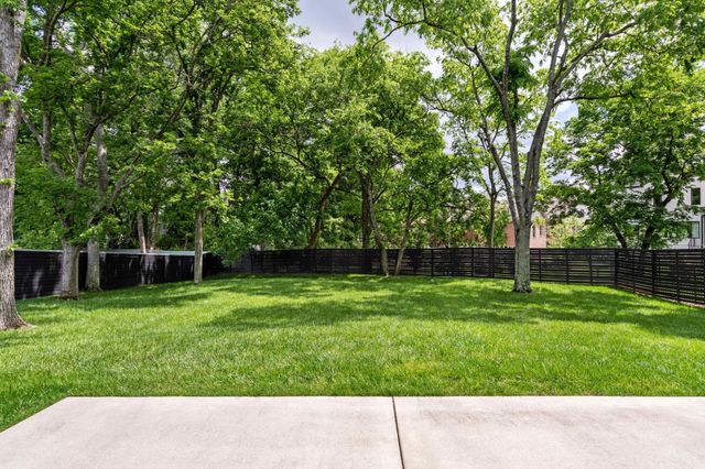 3918B Caylor Dr, Nashville, TN 37215