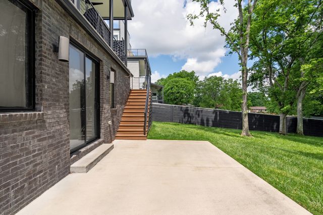 3918B Caylor Dr, Nashville, TN 37215