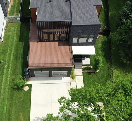 3918B Caylor Dr, Nashville, TN 37215