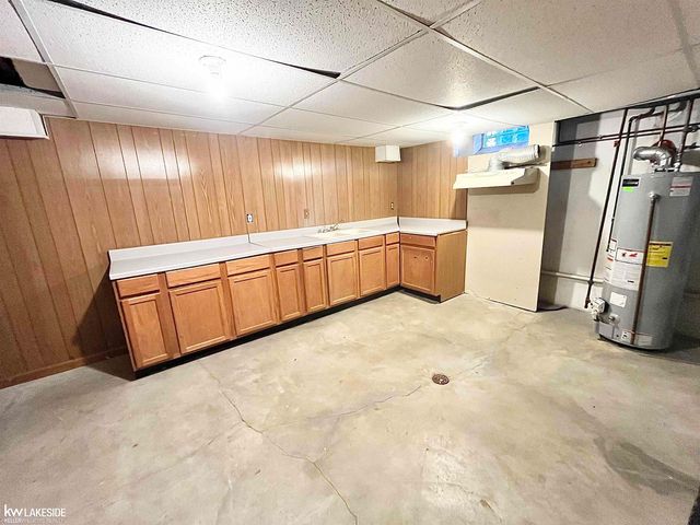 31287 Mc Namee Street, Fraser, MI 48026