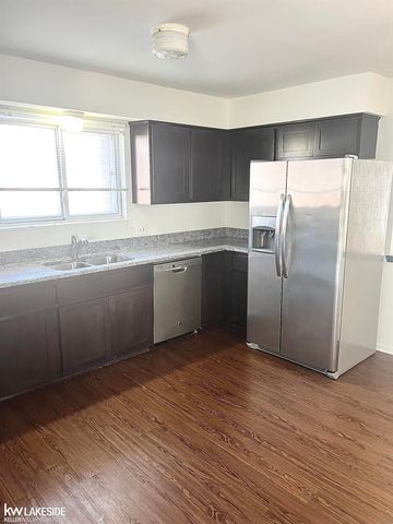 31287 Mc Namee Street, Fraser, MI 48026