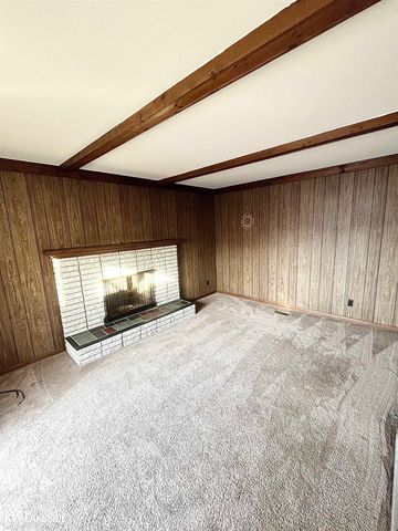 31287 Mc Namee Street, Fraser, MI 48026