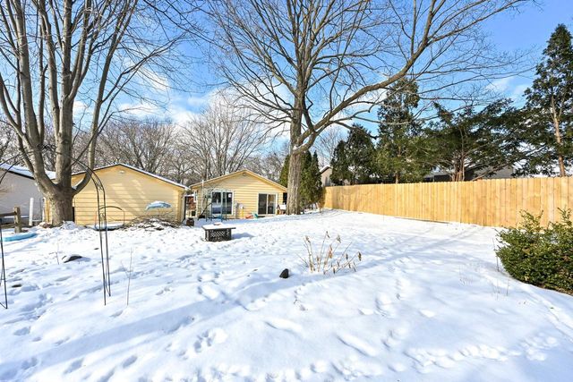 3436 S 93rd STREET, Milwaukee, WI 53227