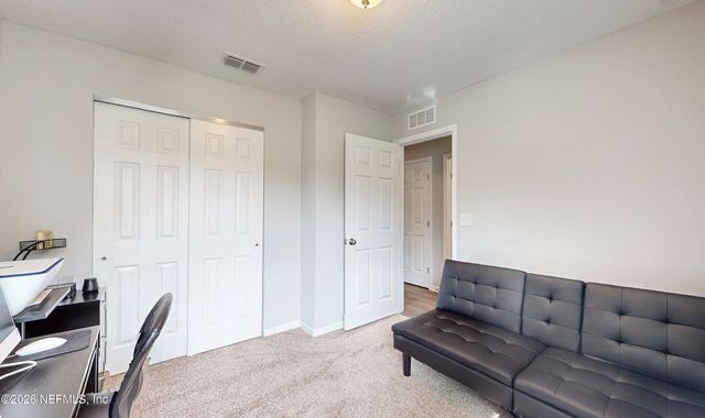 1347 SARAH'S LANDING Drive, Jacksonville, FL 32221