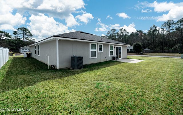 1347 SARAH'S LANDING Drive, Jacksonville, FL 32221