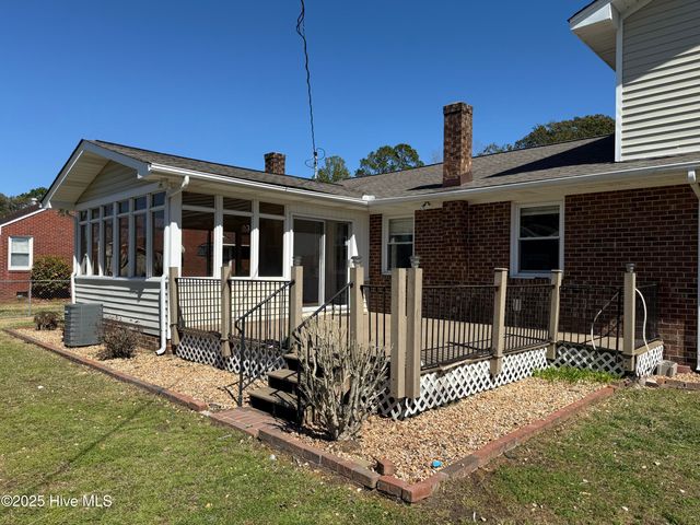 4130 Terrace Drive, Ayden, NC 28513