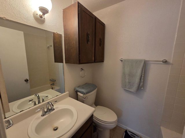 13719 Larkway Drive, Sugar Land, TX 77498