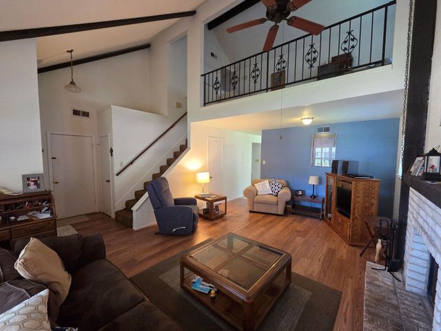 13719 Larkway Drive, Sugar Land, TX 77498
