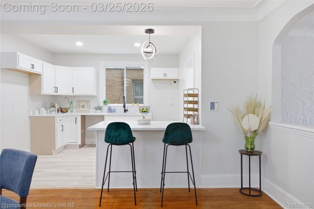 3294 Glendale Street, Detroit, MI 48238