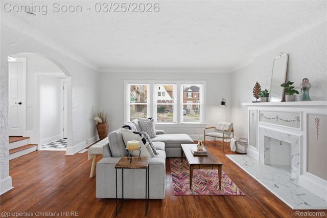 3294 Glendale Street, Detroit, MI 48238