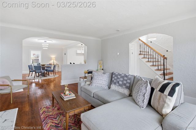 3294 Glendale Street, Detroit, MI 48238