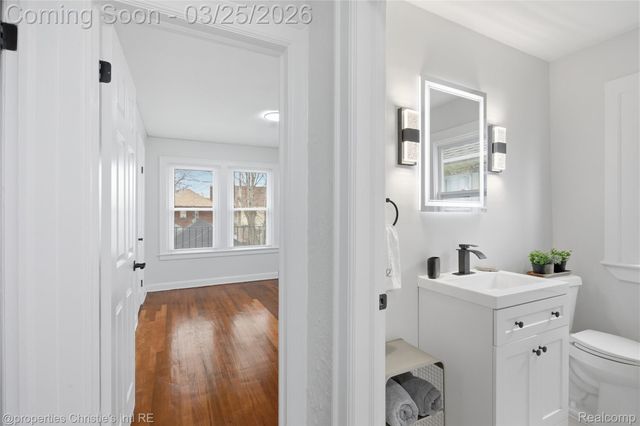 3294 Glendale Street, Detroit, MI 48238