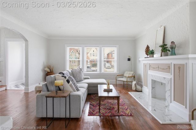 3294 Glendale Street, Detroit, MI 48238