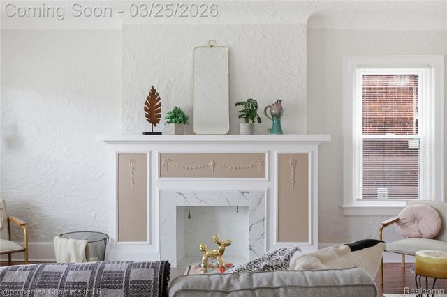 3294 Glendale Street, Detroit, MI 48238