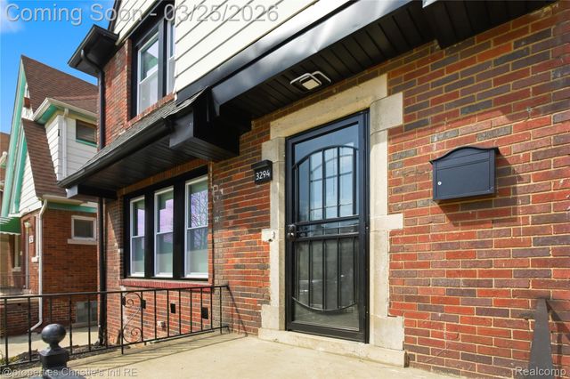 3294 Glendale Street, Detroit, MI 48238