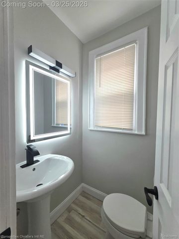 3294 Glendale Street, Detroit, MI 48238