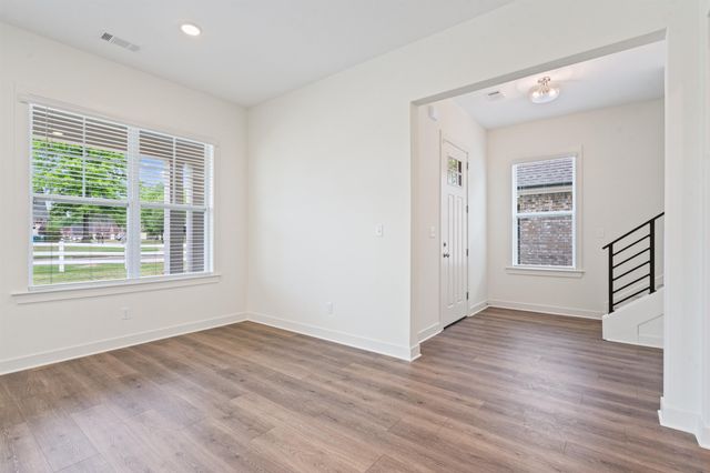 5698 GERBER DR, Arlington, TN 38002