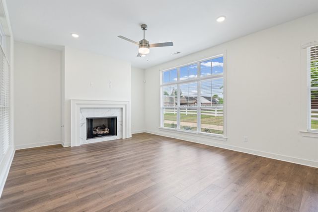 5698 GERBER DR, Arlington, TN 38002