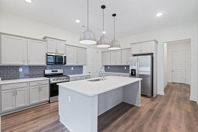 5698 GERBER DR, Arlington, TN 38002