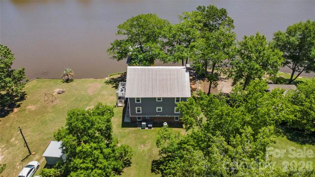 2450 Cottage Lane, Liberty Hill, SC 29074