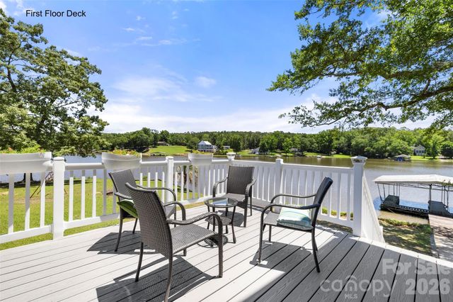2450 Cottage Lane, Liberty Hill, SC 29074
