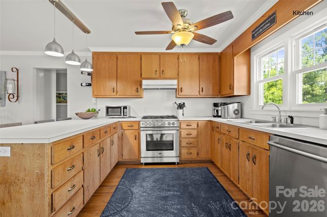 2450 Cottage Lane, Liberty Hill, SC 29074