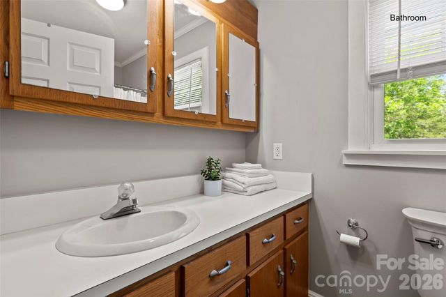 2450 Cottage Lane, Liberty Hill, SC 29074
