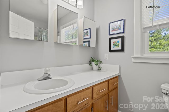 2450 Cottage Lane, Liberty Hill, SC 29074