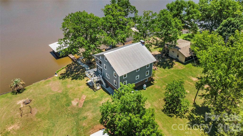 2450 Cottage Lane, Liberty Hill, SC 29074