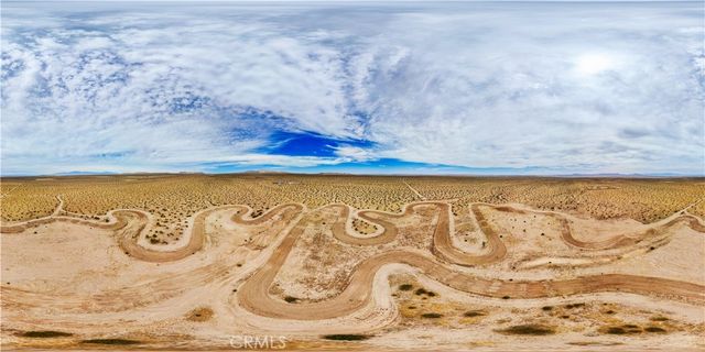 4625813 Drifting Sands Road, Adelanto, CA 92301