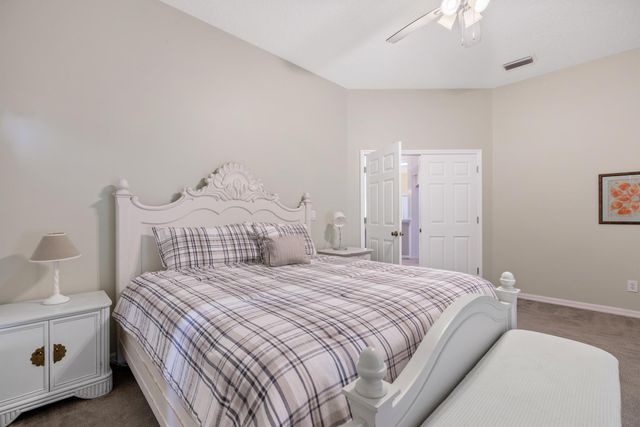 3488 63rd Square, Vero Beach, FL 32966