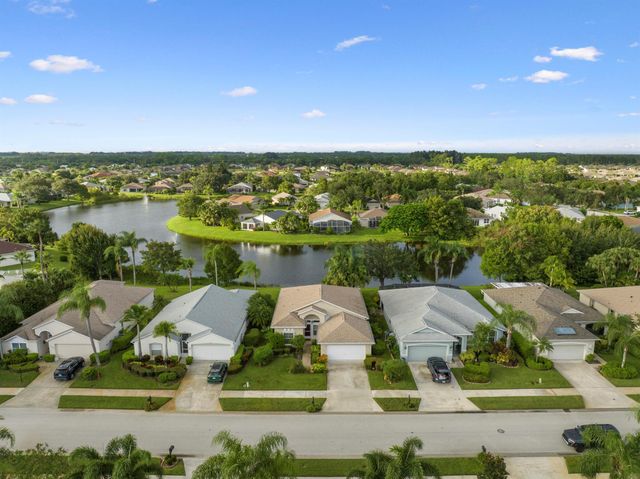 3488 63rd Square, Vero Beach, FL 32966